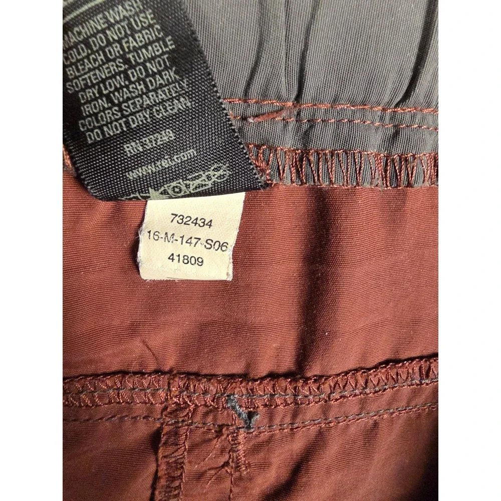 REI Sahara Cargo Shorts Mens XXL Rust Brown Nylon UPF 50+ Hiking Belted 732434